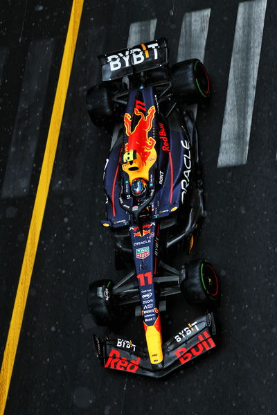 Sergio Perez (MEX ) Red Bull Racing RB19.Kejuaraan Dunia Formula 1, Rd 7, Grand Prix Monako, Monte Carlo, Monako, Balapan