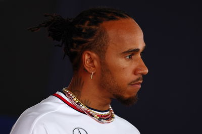 Lewis Hamilton (GBR ) Mercedes AMG F1. Kejuaraan Dunia Formula 1, Rd 8, Grand Prix Spanyol, Barcelona, Spanyol,