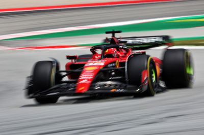 Charles Leclerc (MON ) Ferrari SF-23. Kejuaraan Dunia Formula 1, Rd 8, Grand Prix Spanyol, Barcelona, Spanyol, Latihan