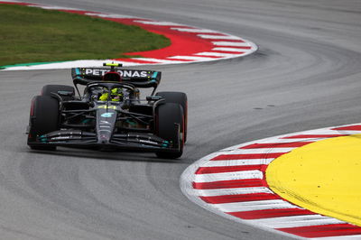 Lewis Hamilton (GBR ) Mercedes AMG F1 W14. Kejuaraan Dunia Formula 1, Rd 8, Grand Prix Spanyol, Barcelona, Spanyol,