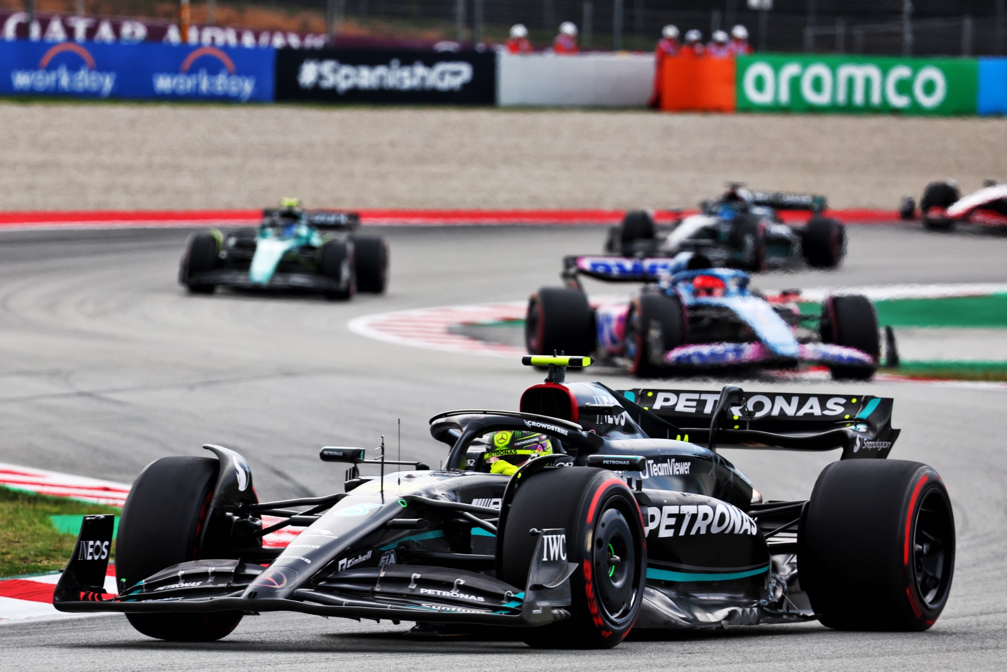 Lewis Hamilton (GBR ) Mercedes AMG F1 W14. Kejuaraan Dunia Formula 1, Rd 8, Grand Prix Spanyol, Barcelona, Spanyol, Balapan