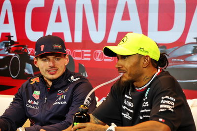 (L to R): Max Verstappen (NLD) Red Bull Racing and Lewis Hamilton (GBR) Mercedes AMG F1 in the post race FIA Press