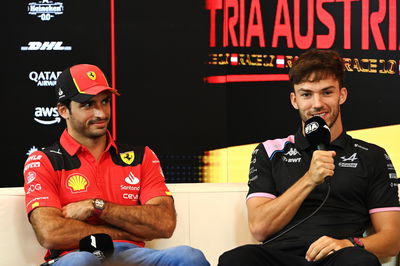 (L to R): Carlos Sainz Jr (ESP) Ferrari and Pierre Gasly (FRA) Alpine F1 Team in the FIA Press Conference. Formula 1 World