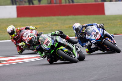 Jonathan Rea, Toprak Razgatlioglu, Alvaro Bautista, Superpole race, British WorldSBK