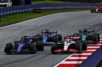 Alexander Albon (THA) Williams Racing FW45 and Kevin Magnussen (DEN) Haas VF-23 battle for position. Formula 1 World