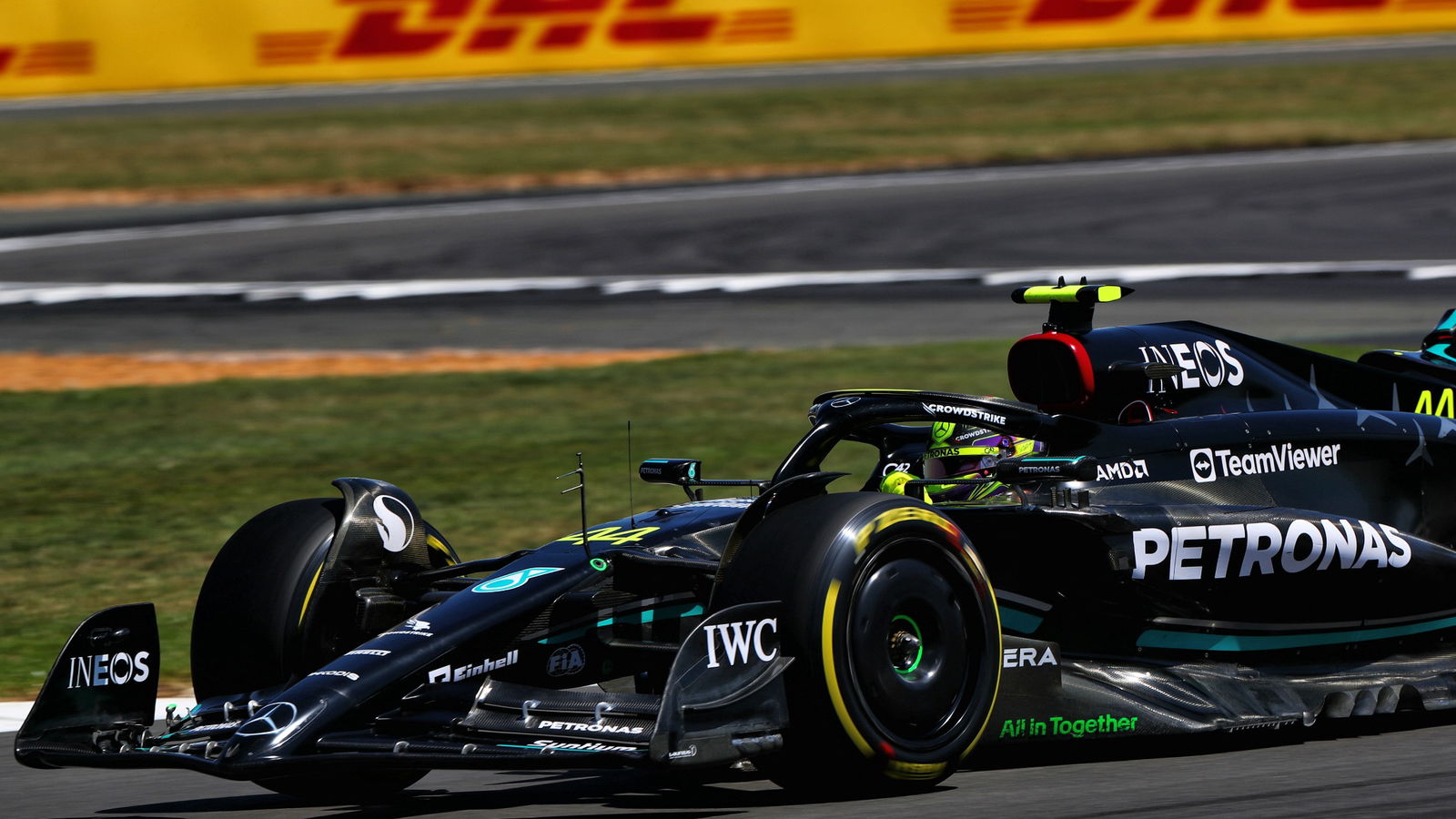 Lewis Hamilton (GBR) Mercedes AMG 