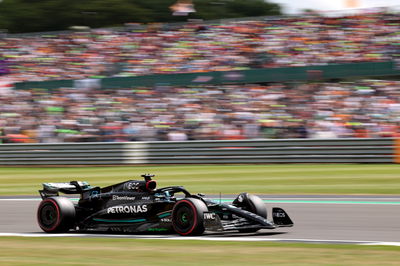 George Russell (GBR ) Mercedes AMG F1 W14. Kejuaraan Dunia Formula 1, Rd 11, Grand Prix Inggris, Silverstone, Inggris,