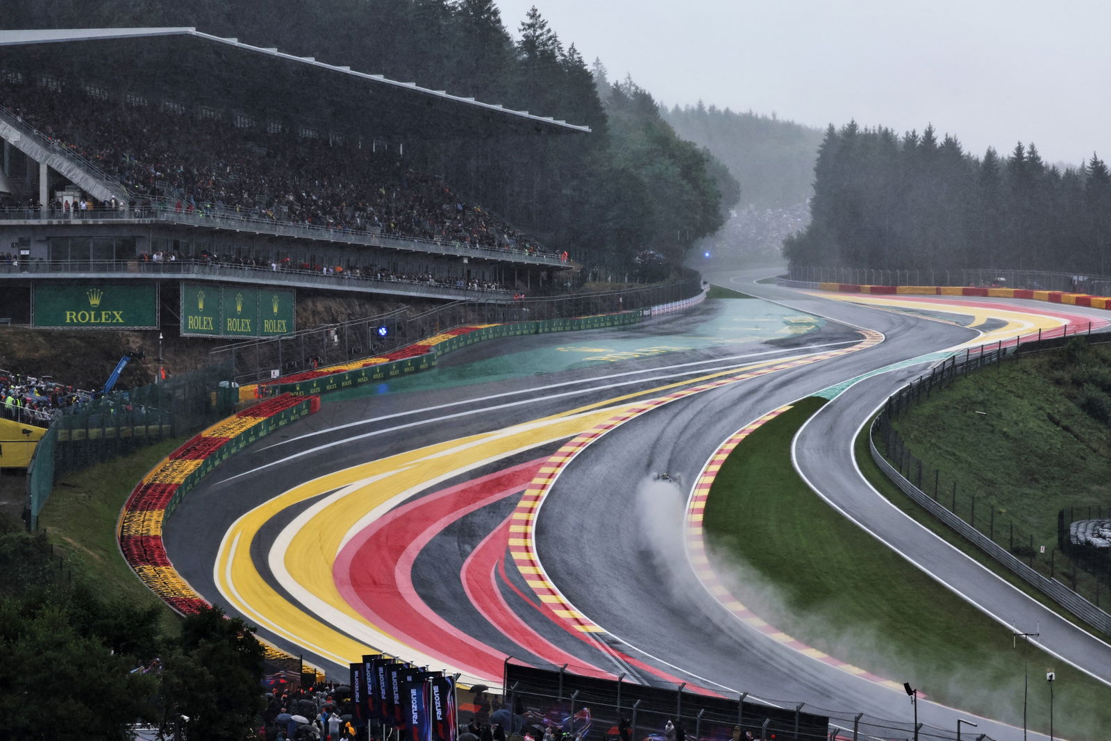 Lewis Hamilton (GBR) Mercedes AMG F1 W14. Formula 1 World Championship, Rd 13, Belgian Grand Prix, Spa Francorchamps,