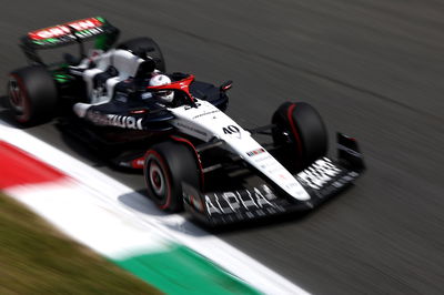 Liam Lawson (NZL) AlphaTauri AT04. Formula 1 World Championship, Rd 15, Italian Grand Prix, Monza, Italy, Practice Day.-