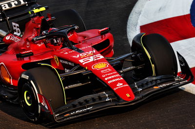 Carlos Sainz Jr (ESP) Ferrari SF-23. Formula 1 World Championship, Rd 16, Singapore Grand Prix, Marina Bay Street Circuit,