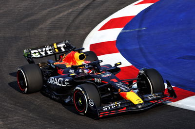 Max Verstappen (NLD) Red Bull Racing RB19. Formula 1 World Championship, Rd 16, Singapore Grand Prix, Marina Bay Street