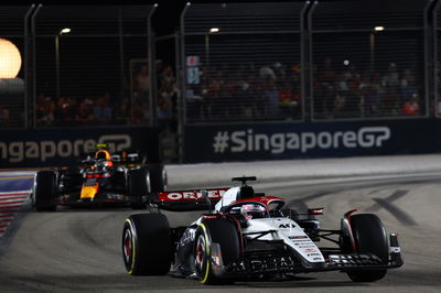 Liam Lawson (NZL) AlphaTauri AT04. Formula 1 World Championship, Rd 16, Singapore Grand Prix, Marina Bay Street Circuit,