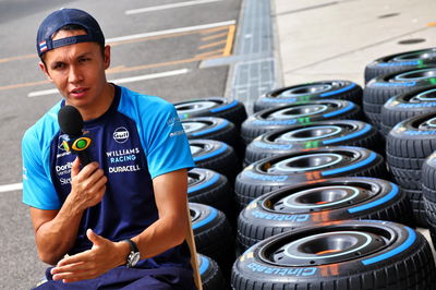 Alexander Albon (THA) Williams Racing. Formula 1 World Championship, Rd 17, Japanese Grand Prix, Suzuka, Japan,