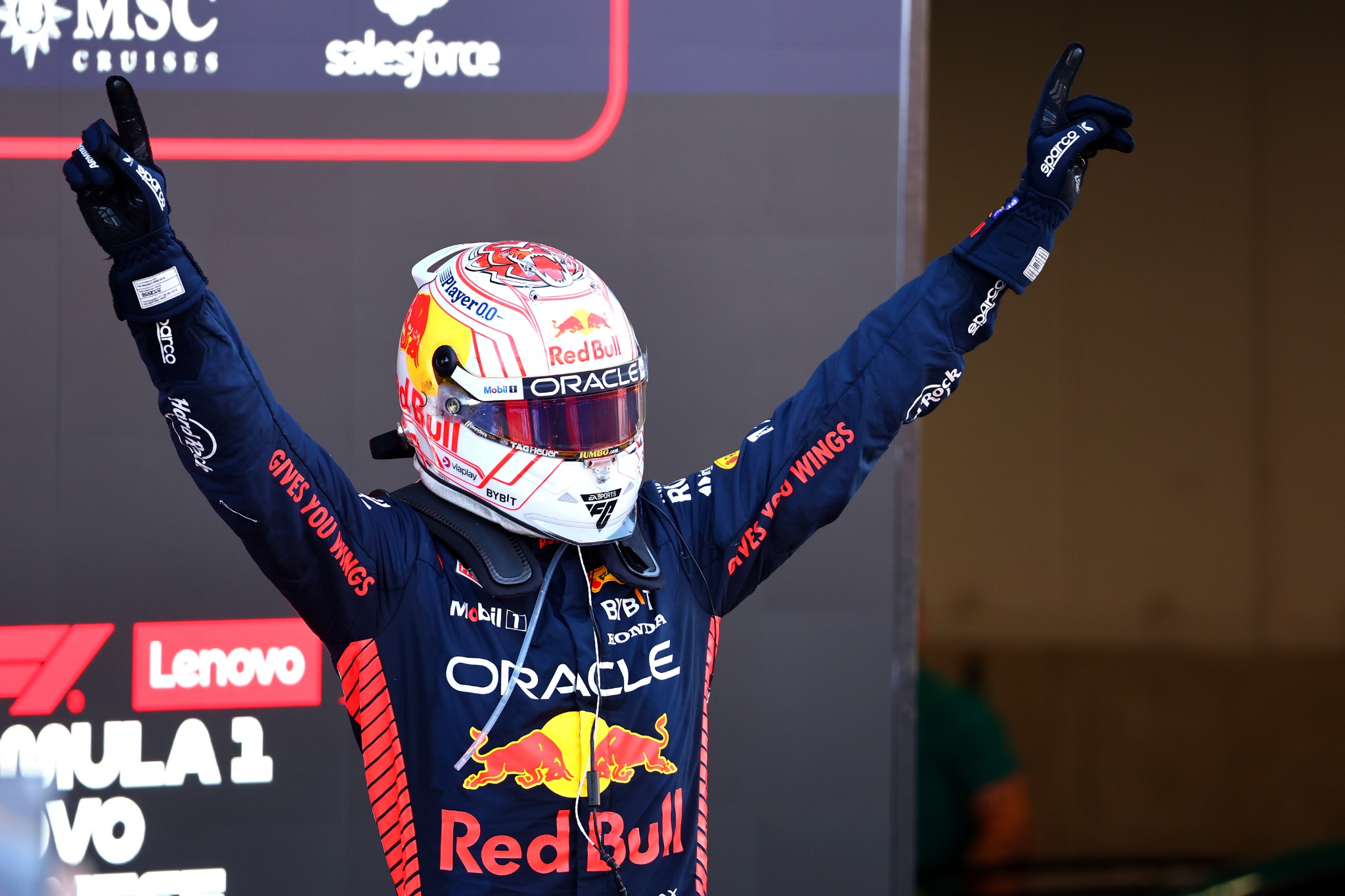 tempat pertama Max Verstappen (NLD) Red Bull Racing. Kejuaraan Dunia Formula 1, Rd 17, Grand Prix Jepang, Suzuka, Jepang,