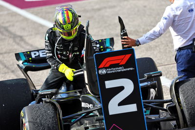 Posisi kedua Lewis Hamilton (GBR) Mercedes AMG F1 W14 di parc ferme.Kejuaraan Dunia Formula 1, Rd 19, Amerika Serikat