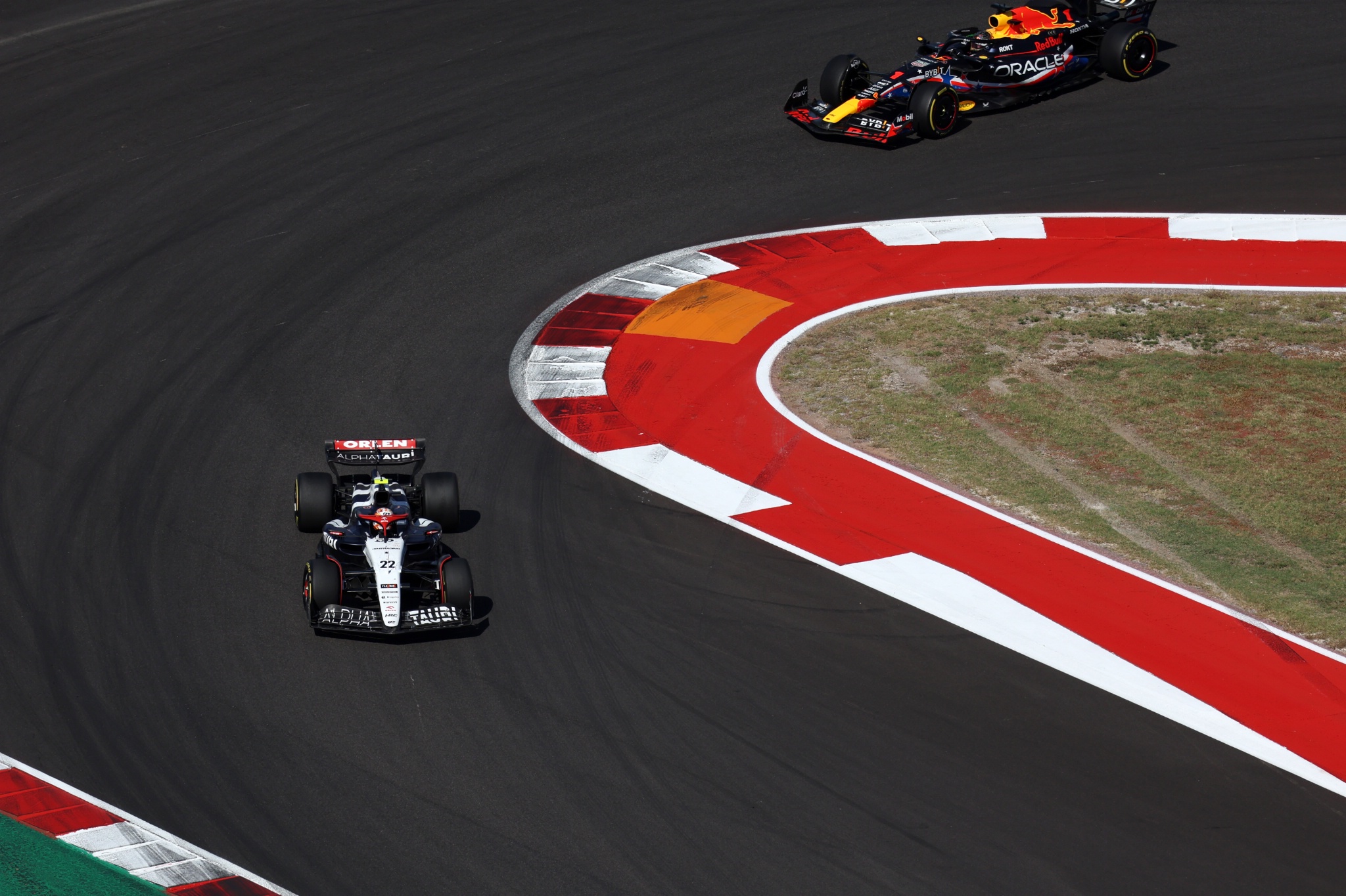 Yuki Tsunoda (JPN) AlphaTauri AT04. Kejuaraan Dunia Formula 1, Rd 19, Grand Prix Amerika Serikat, Austin, Texas, USA,