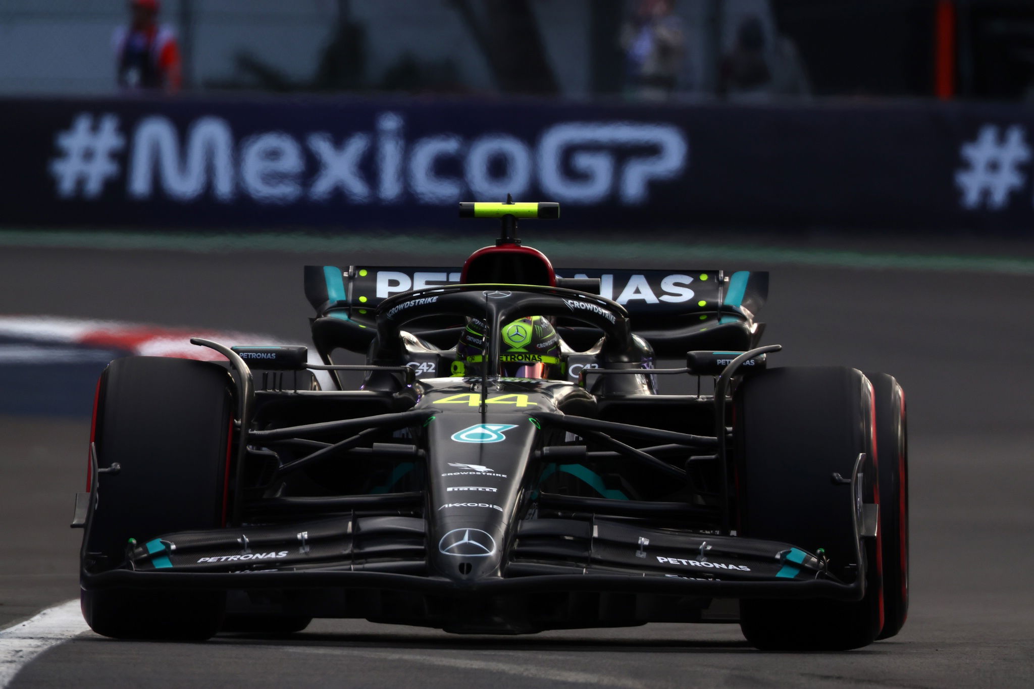 Lewis Hamilton (GBR) Mercedes AMG F1 W14. Formula 1 World Championship, Rd 20, Mexican Grand Prix, Mexico City, Mexico,