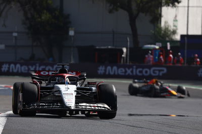 Daniel Ricciardo (AUS) AlphaTauri AT04. Formula 1 World Championship, Rd 20, Mexican Grand Prix, Mexico City, Mexico, Race