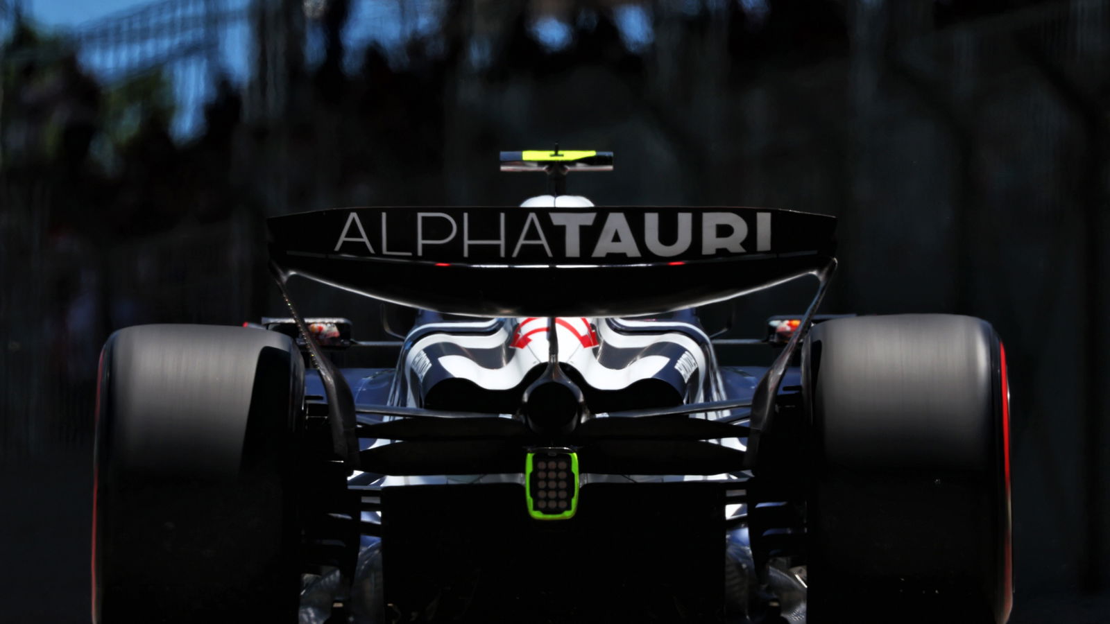 Yuki Tsunoda (JPN) AlphaTauri AT04. Formula 1 World Championship, Rd 21, Brazilian Grand Prix, Sao Paulo, Brazil, Sprint