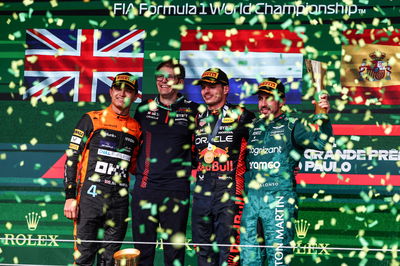 Max Verstappen (NLD), Red Bull Racing Lando Norris (GBR), McLaren F1 Team Fernando Alonso (ESP), Aston Martin Racing 