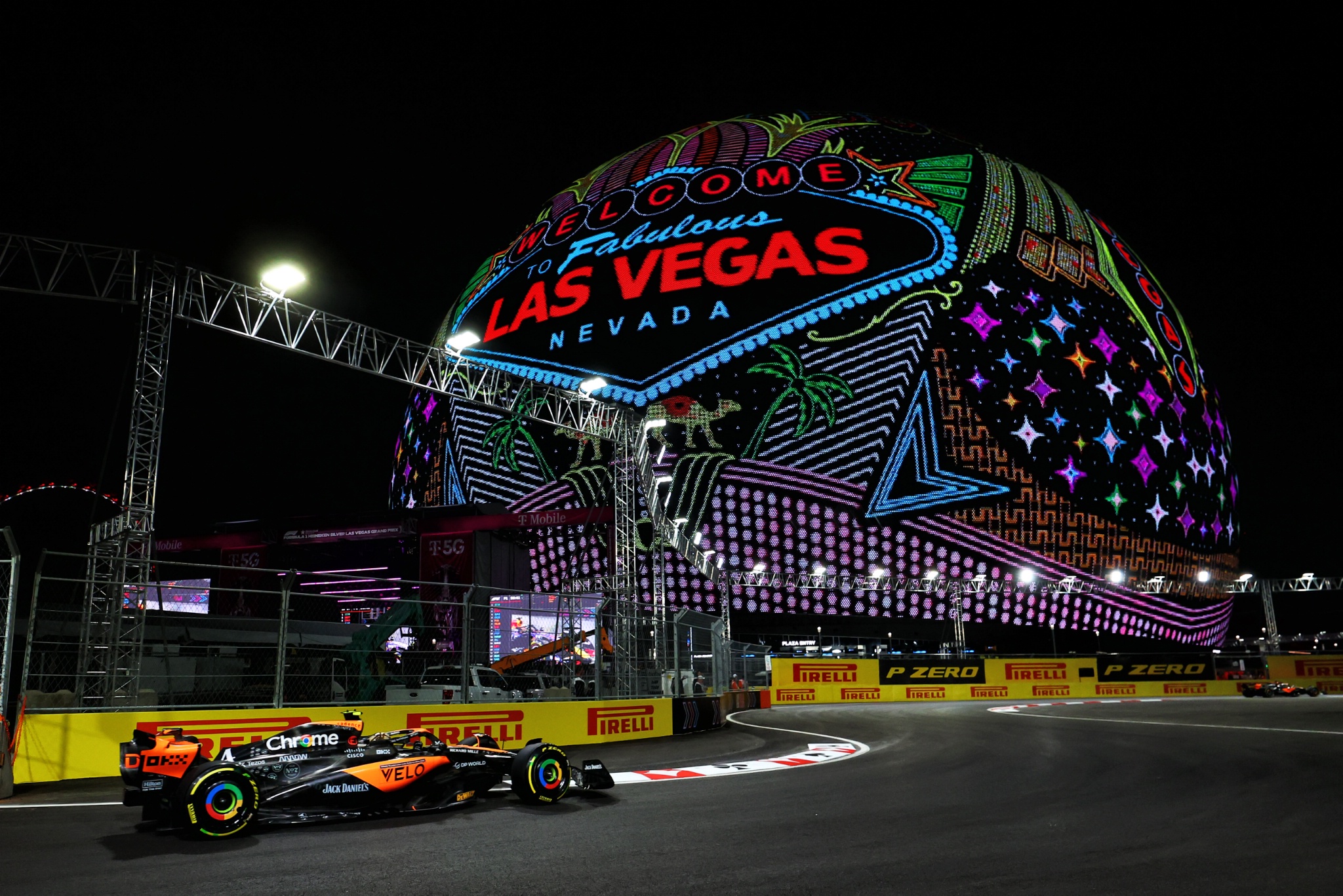 F1 Las Vegas GP 2023 - Practice Finally Starts After Huge Delay: LIVE ...