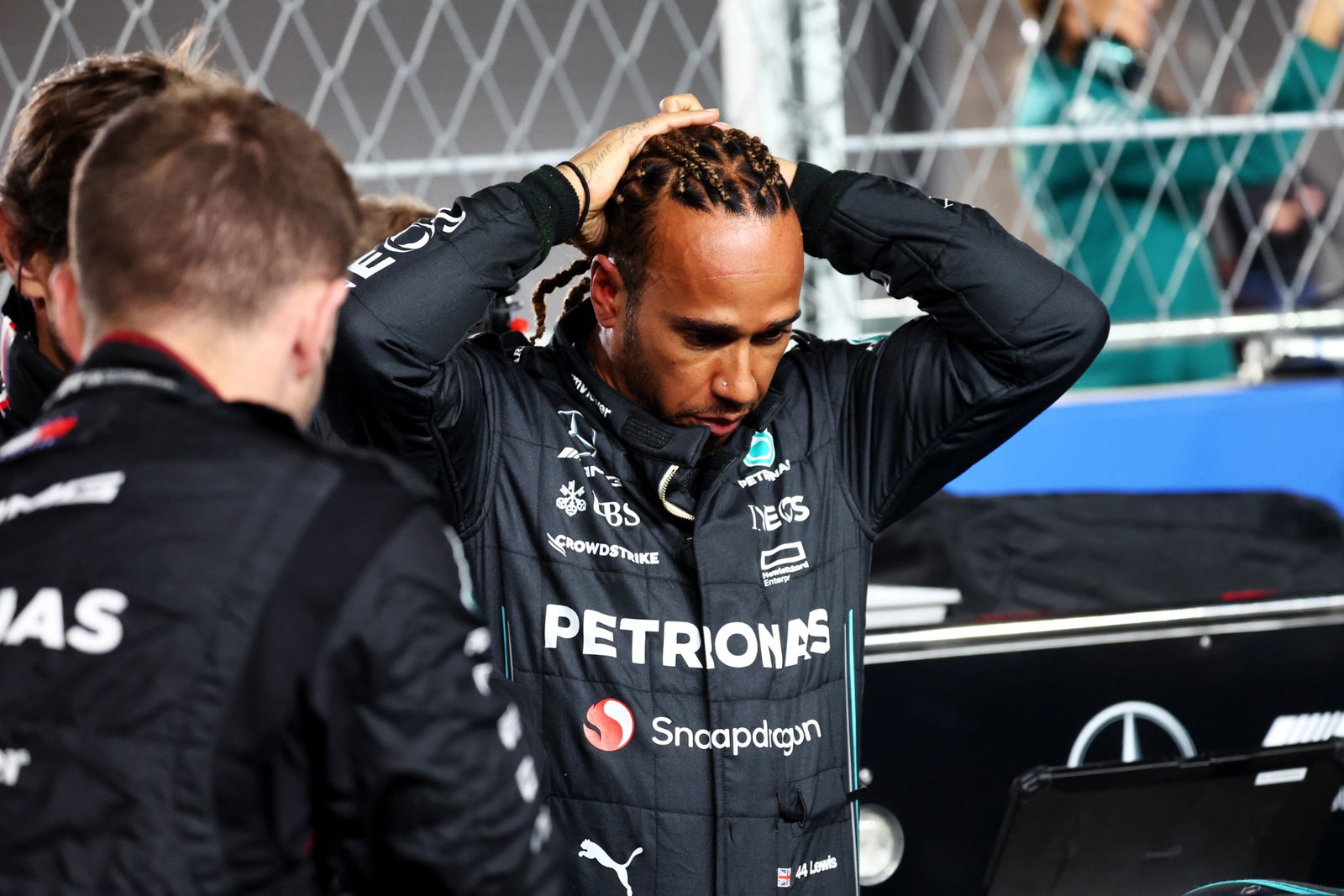 Lewis Hamilton (GBR) Mercedes AMG F1 on the grid. Formula 1 World Championship, Rd 22, Las Vegas Grand Prix, Las Vegas,
