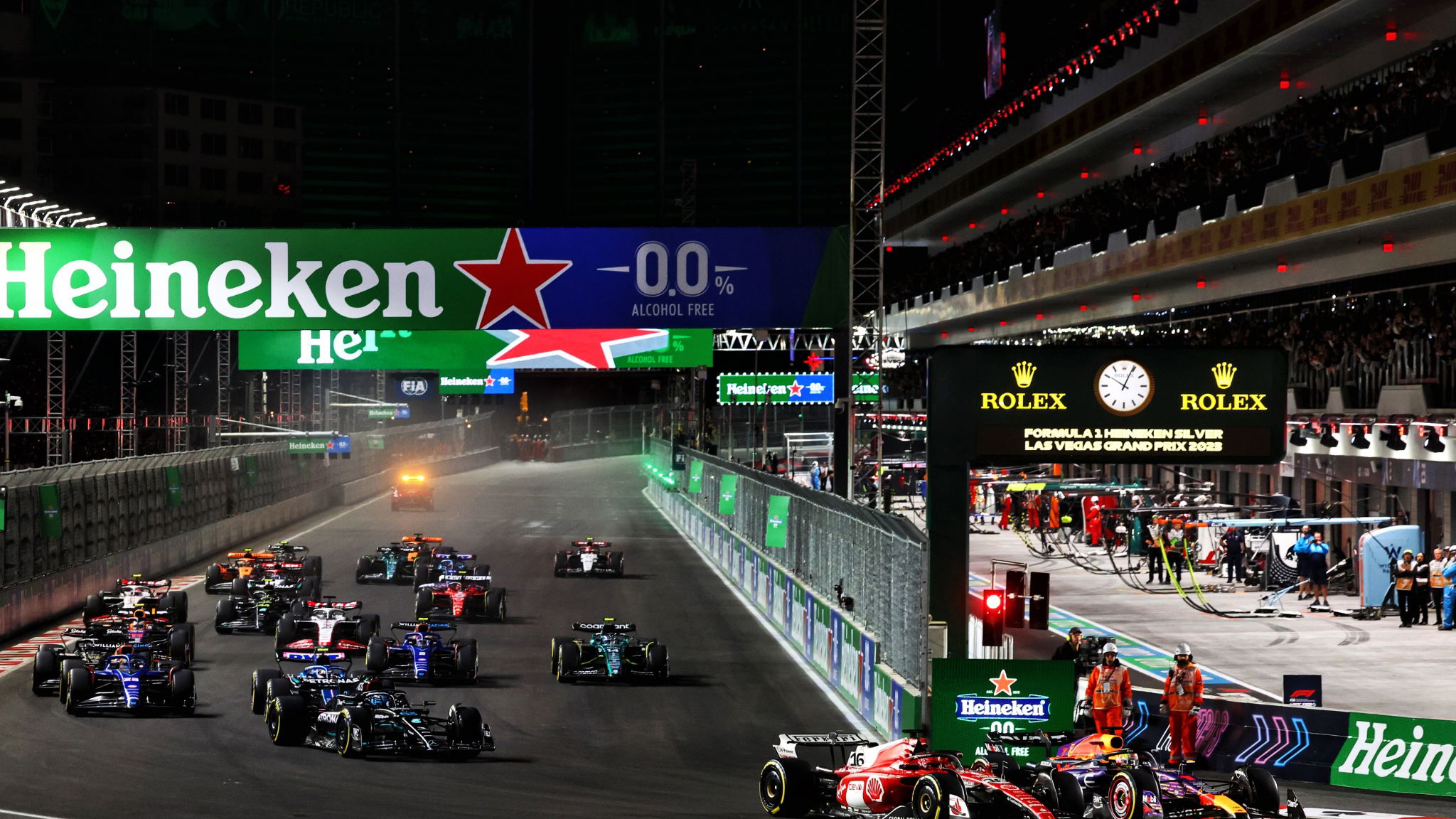 (L to R): Charles Leclerc (MON) Ferrari SF-23 and Max Verstappen (NLD) Red Bull Racing RB19 at the start of the race.