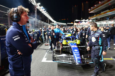 James Vowles (GBR ) Kepala Tim Balap Williams di grid.Kejuaraan Dunia Formula 1, Rd 22, Grand Prix Las Vegas,