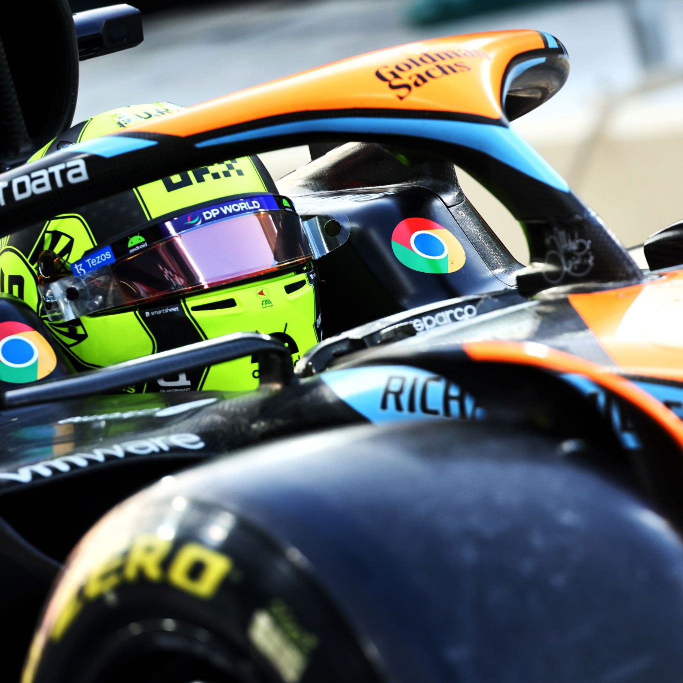 Lando Norris (GBR) McLaren MCL60. Formula 1 World Championship, Rd 23, Abu Dhabi Grand Prix, Yas Marina Circuit, Abu
