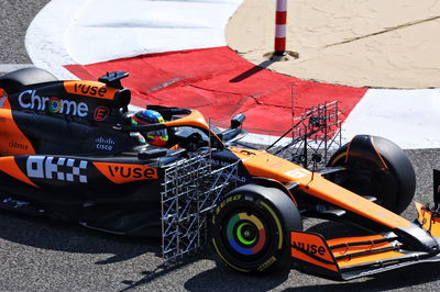 Oscar Piastri (AUS) McLaren MCL38. Formula 1 Testing, Sakhir, Bahrain, Day One.- www.xpbimages.com, EMail: