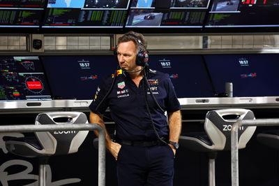 Christian Horner (GBR) Red Bull Racing Team Principal. Formula 1 Testing, Sakhir, Bahrain, Day Two. - www.xpbimages.com,