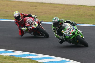 Alex Lowes, Race 2 Australian WorldSBK, 25 February