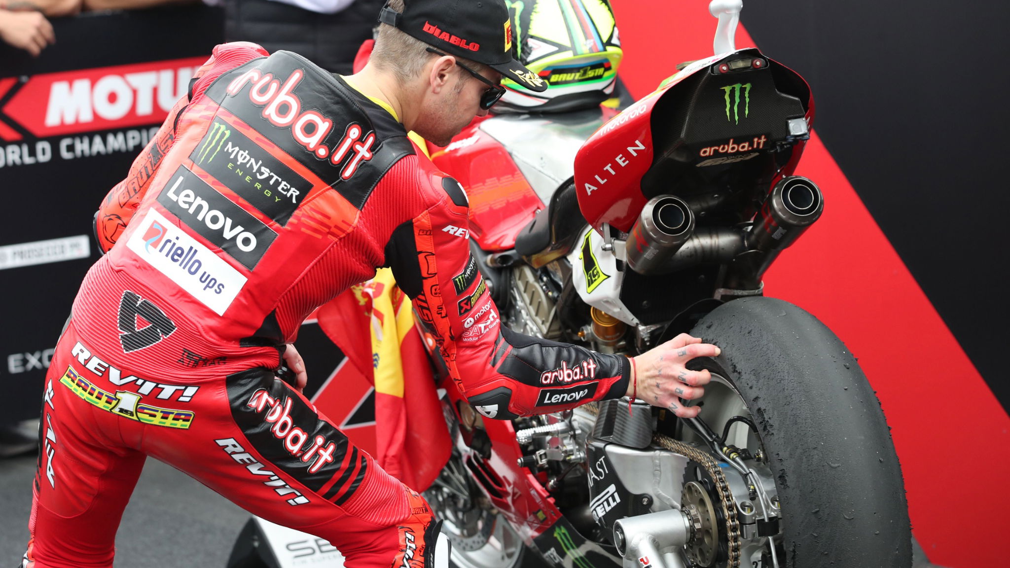 Alvaro Bautista, worn Pirelli tyre, race 2, Australian WorldSBK, 25 February