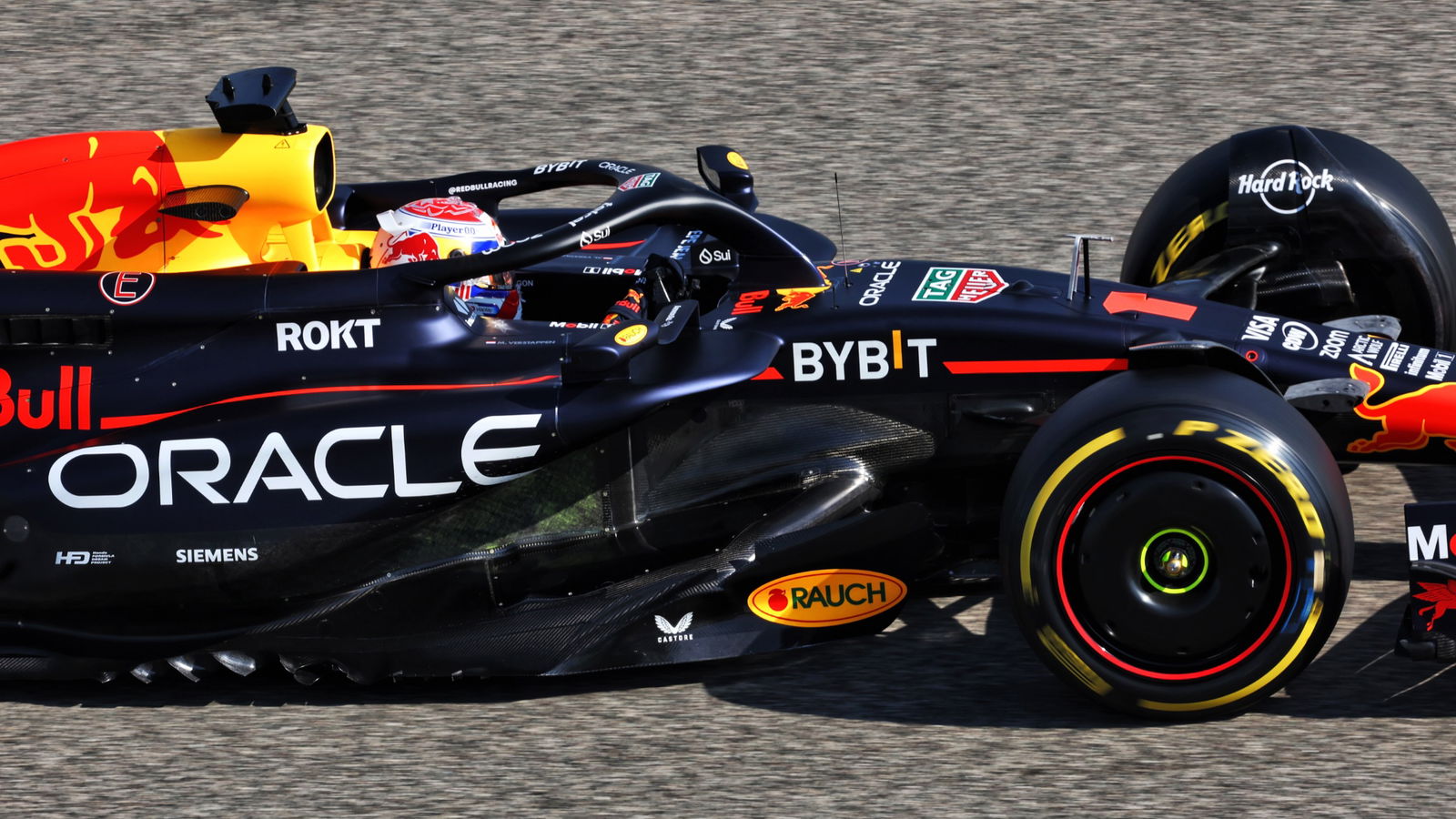 Max Verstappen (NLD) Red Bull Racing RB20. Formula 1 World Championship, Rd 1, Bahrain Grand Prix, Sakhir, Bahrain,