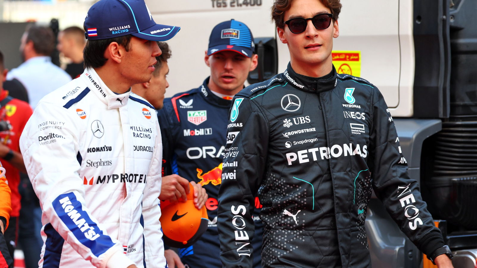 (L to R): Alexander Albon (THA) Williams Racing with George Russell (GBR) Mercedes AMG F1. Formula 1 World Championship,