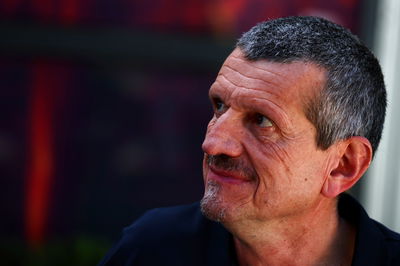 Guenther Steiner (ITA) RTL F1 TV Presenter. Formula 1 World Championship, Rd 3, Australian Grand Prix, Albert Park,