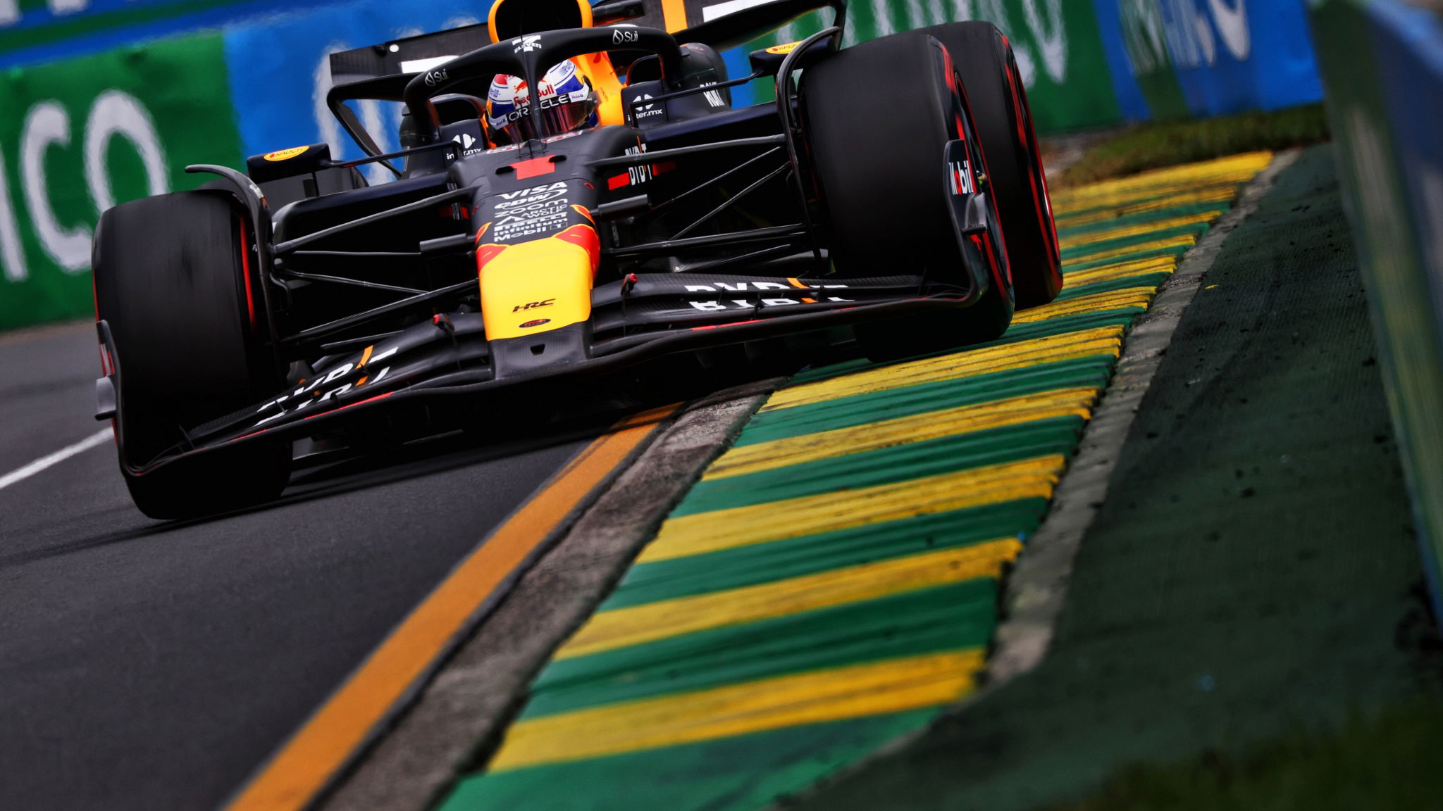 Max Verstappen (NLD) Red Bull Racing RB20. Formula 1 World Championship, Rd 3, Australian Grand Prix, Albert Park,