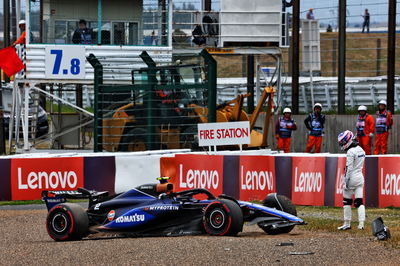 Logan Sargeant (USA) Williams Racing FW46 crashed in the first practice session. Formula 1 World Championship, Rd 4,