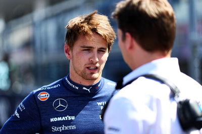 Logan Sargeant (USA) Williams Racing with James Vowles (GBR) Williams Racing Team Principal on the grid. Formula 1 World