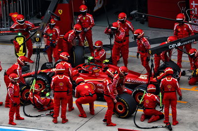 Carlos Sainz Jr (ESP) Ferrari SF-24 makes a pit stop. Formula 1 World Championship, Rd 5, Chinese Grand Prix, Shanghai,