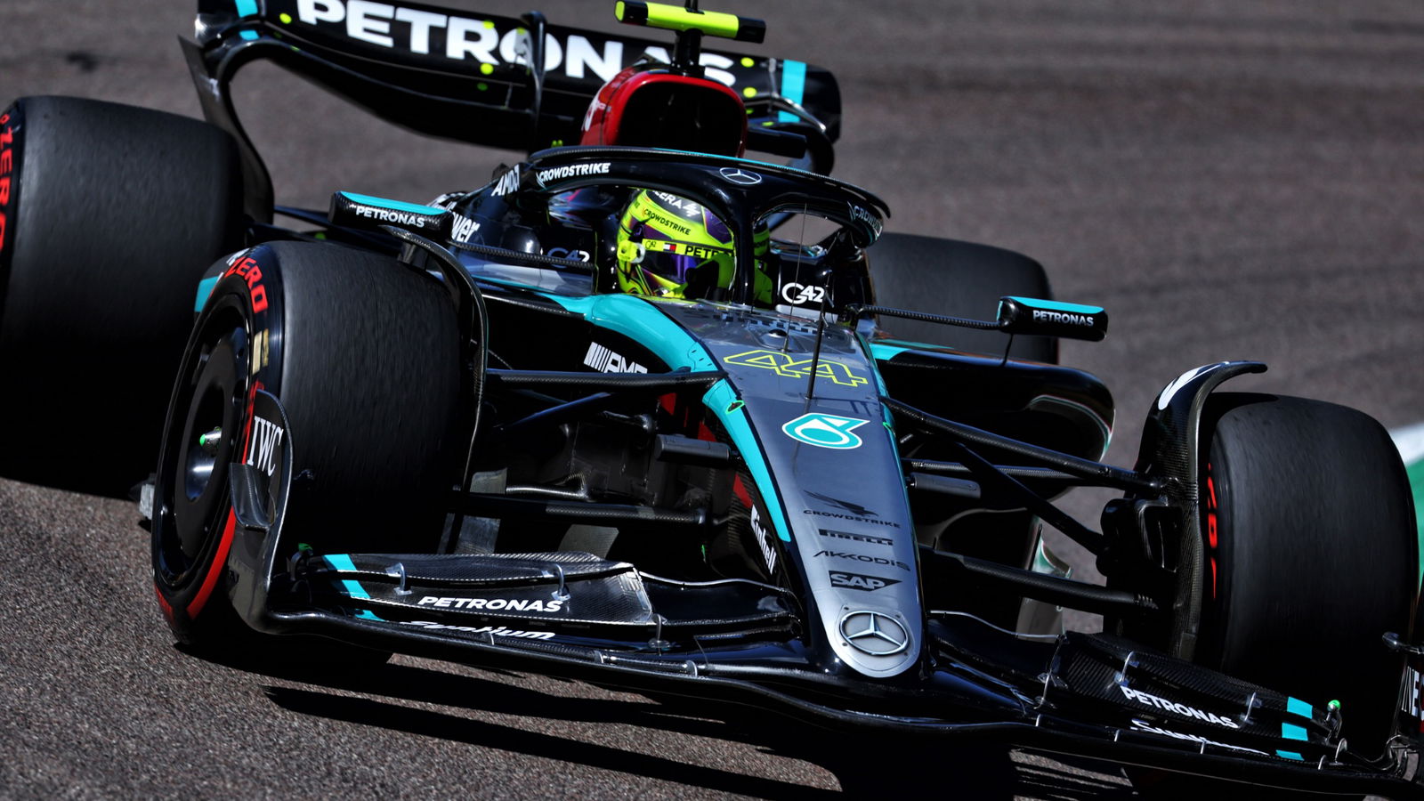 Lewis Hamilton (GBR) Mercedes AMG F1 W15. Formula 1 World Championship, Rd 7, Emilia Romagna Grand Prix, Imola, Italy,