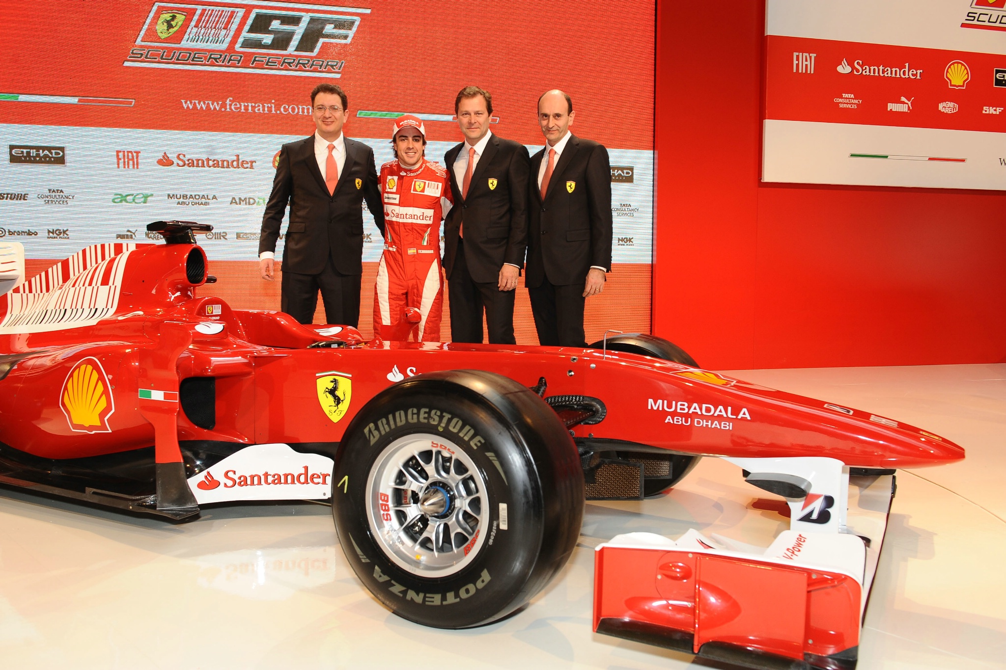  Maranello, Italia, Nicholas Tombazis (GRE), Scuderia Ferrari, Kepala Desainer, Fernando Alonso (ESP), Scuderia Ferrari, Aldo