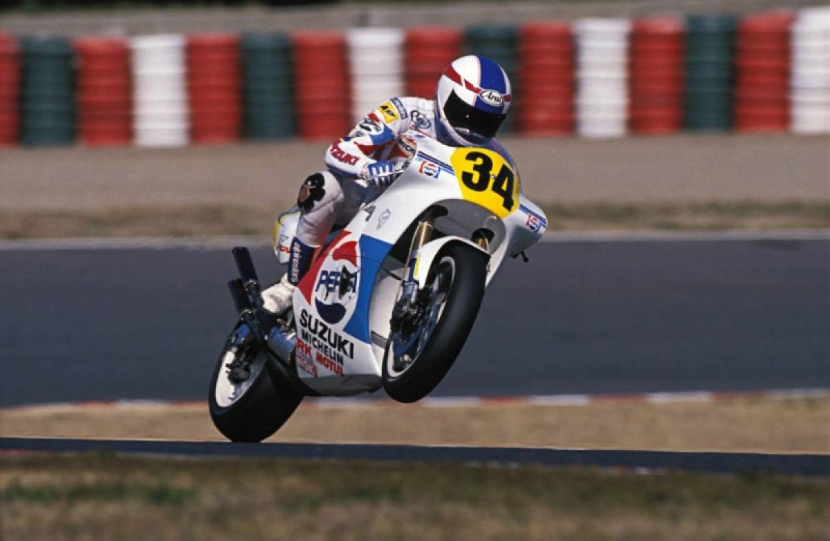 British teenagers excel in MotoGP academy team.