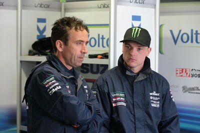 Lez Pearson and Alex lowes, Australian WSBK test and race, 2014