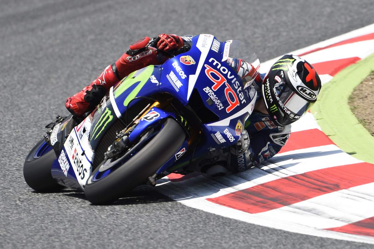 Why Lorenzo goes 'too far' during practice starts