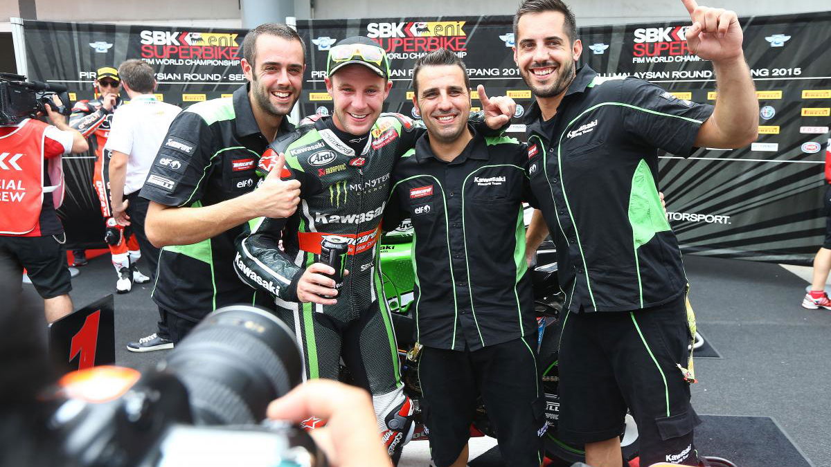 Jonathan Rea wins 2015 World Superbike title