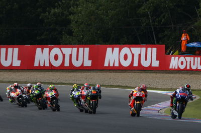 MotoGP makes 2016 concessions official