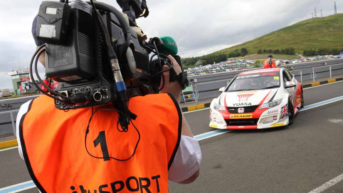 ITV renews BTCC TV deal until 2022