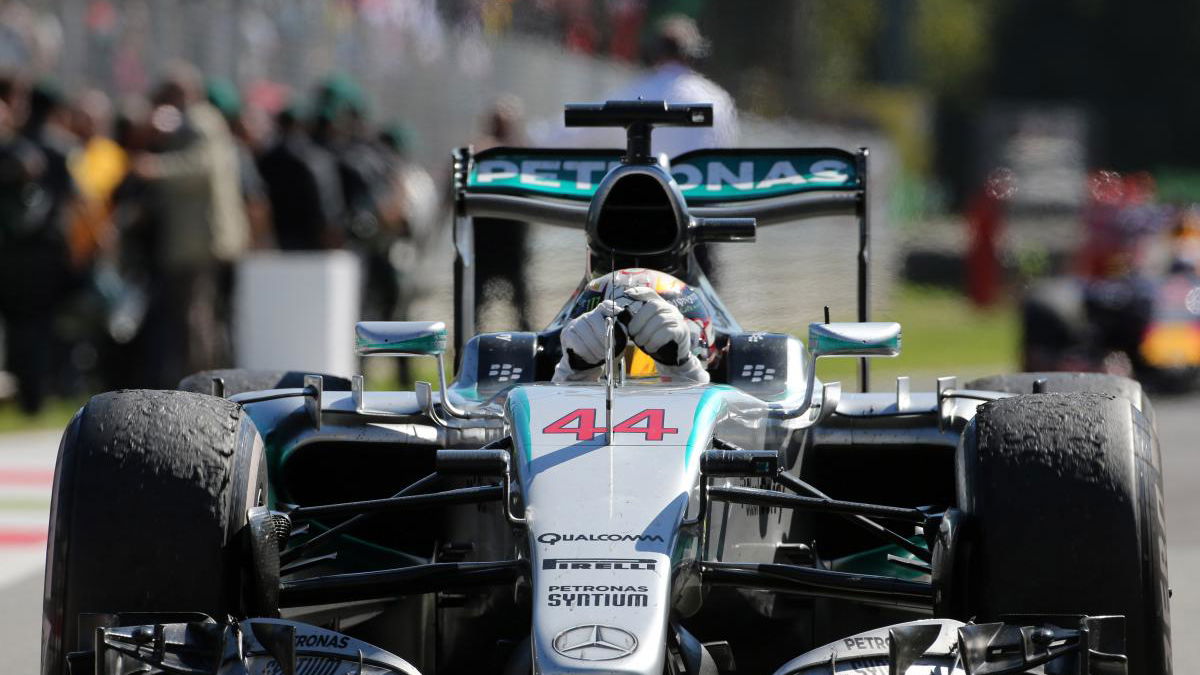 Mercedes rubbish tyre pressure conspiracy theories