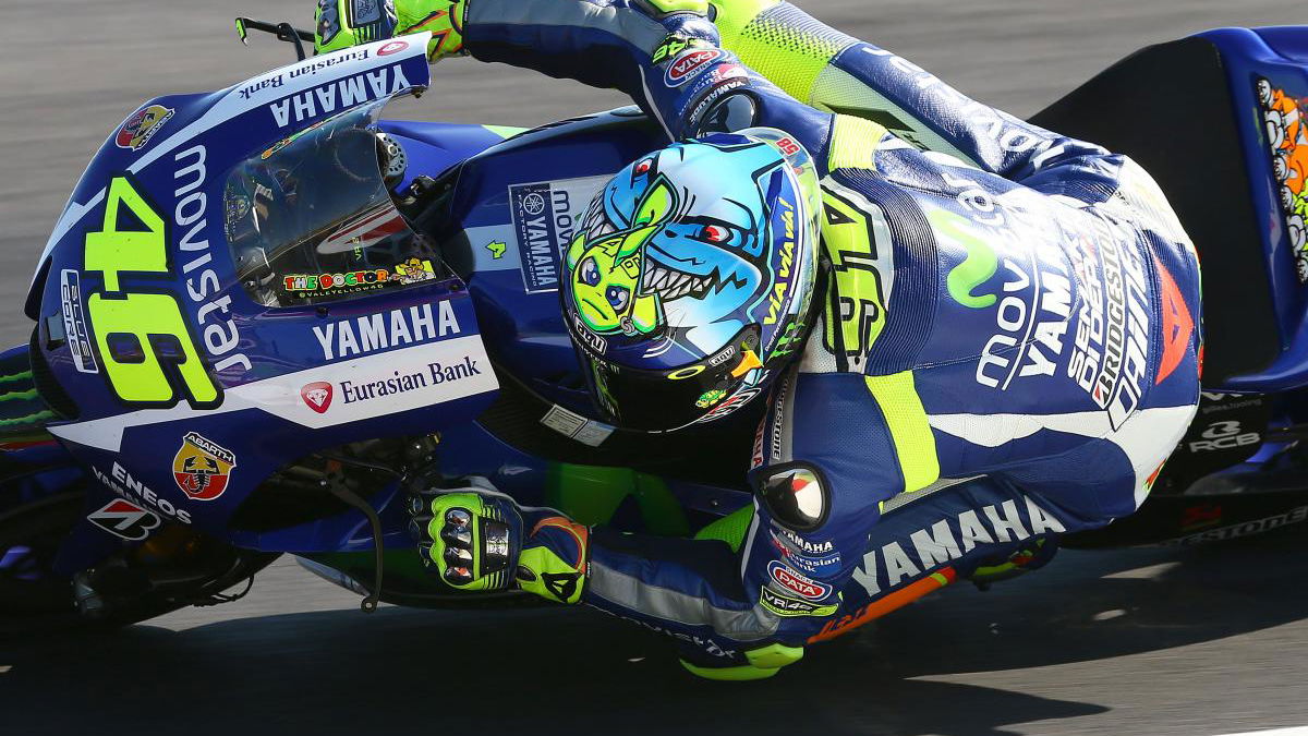 PIC: 'Watch out for sharks!' Rossi's Misano helmet